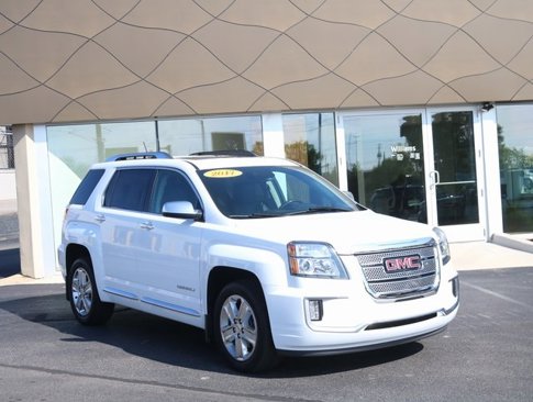 Used 2017 GMC Terrain Denali image 1