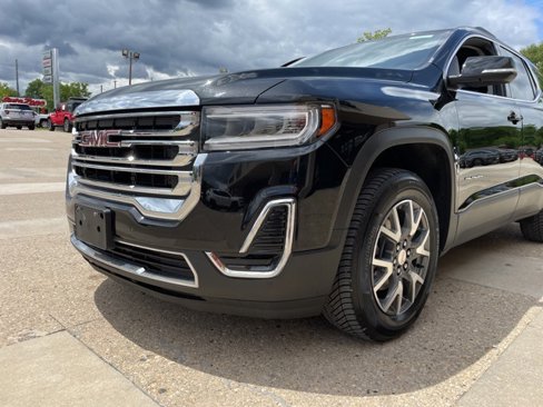 Used 2022 GMC Acadia SLE w/ Driver Convenience Package image 17