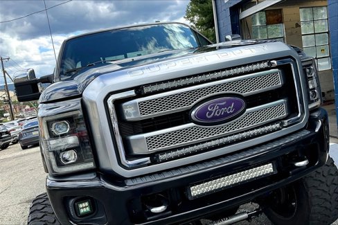 Used 2016 Ford F250 Platinum w/ FX4 Off-Road Package image 27