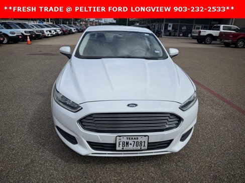 Used 2015 Ford Fusion S image 2