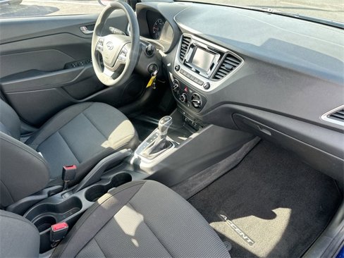 Used 2022 Hyundai Accent SE image 8