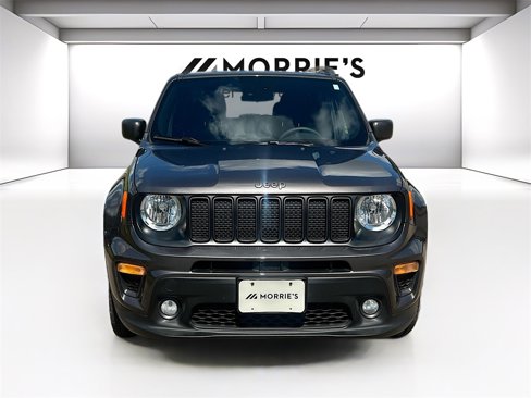 Used 2021 Jeep Renegade Latitude image 2