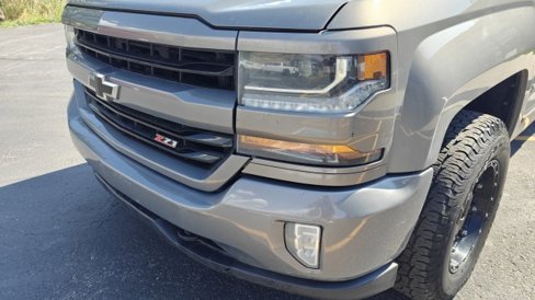 Used 2017 Chevrolet Silverado 1500 LT w/ All Star Edition image 36