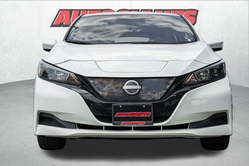 Used 2023 Nissan Leaf S image 3
