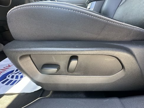 Used 2023 Buick Envision Essence image 27
