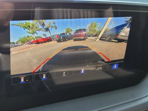 Used 2024 Buick Encore GX Avenir w/ Avenir Technology Package image 9
