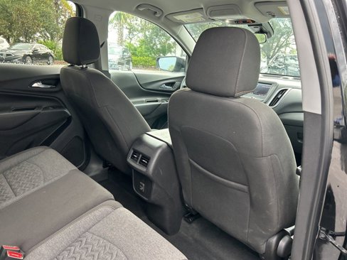 Used 2023 Chevrolet Equinox LT image 40