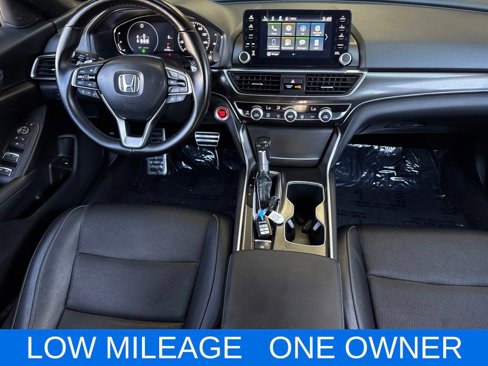 Used 2022 Honda Accord Sport image 11