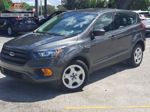 Used 2019 Ford Escape S image 1