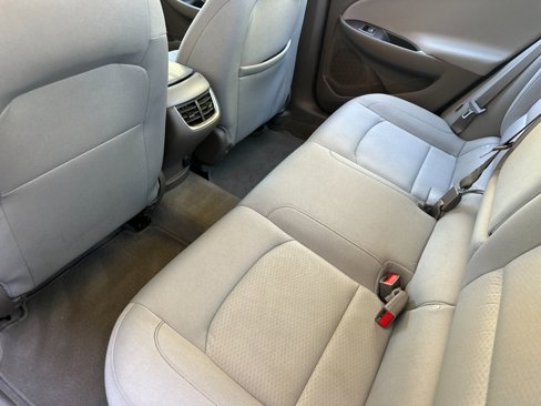 Used 2023 Chevrolet Malibu LT image 13