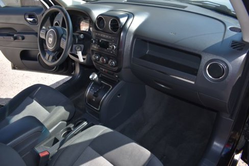 Used 2017 Jeep Patriot Sport image 17