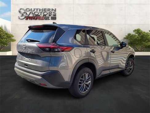 Used 2023 Nissan Rogue S image 7