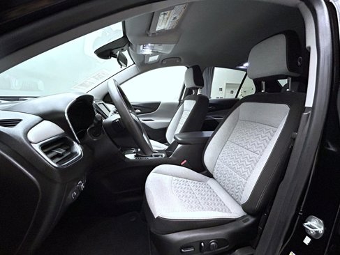 Used 2024 Chevrolet Equinox LS w/ LS Convenience Package image 10
