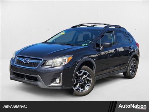 Used 2017 Subaru Crosstrek 2.0i Premium w/ Moonroof Package image 1