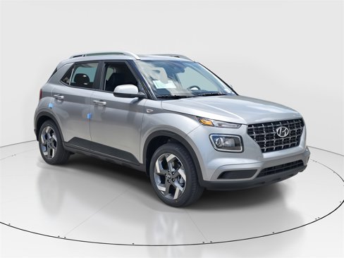 New 2025 Hyundai Venue SEL image 2