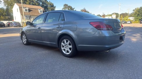 Used 2008 Toyota Avalon XL image 5