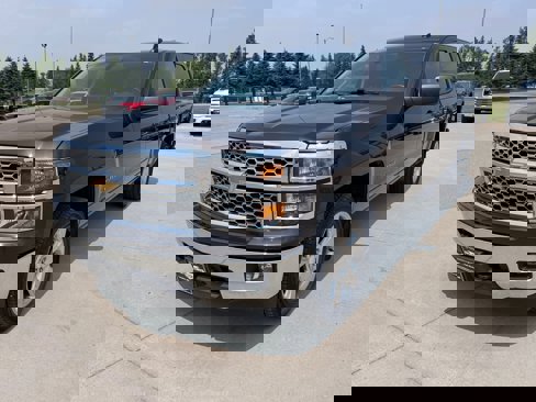 Used 2015 Chevrolet Silverado 1500 LT w/ LT Convenience Package image 5