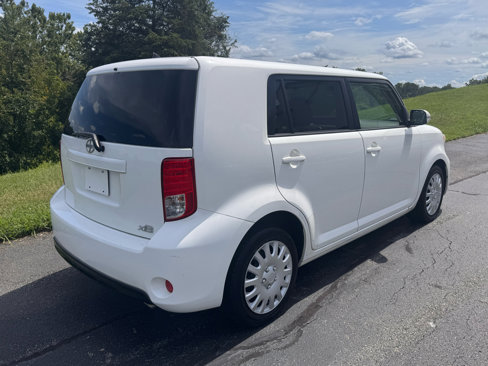 Used 2014 Scion xB image 23
