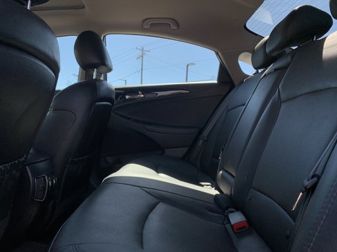 Used 2014 Hyundai Sonata Limited image 32