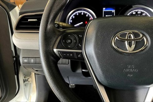 Used 2023 Toyota Camry LE image 22