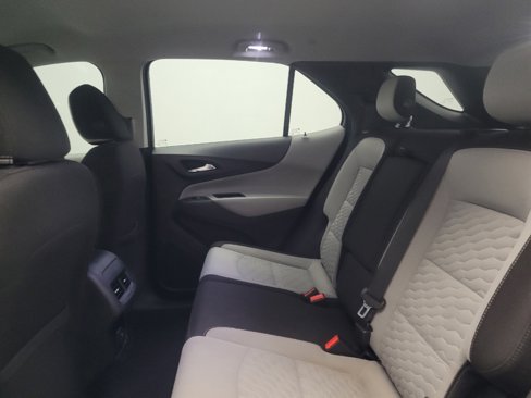 Used 2019 Chevrolet Equinox LS image 18