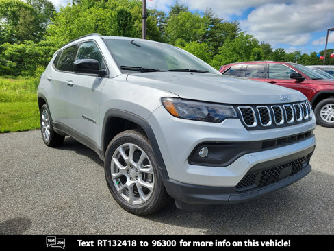 New 2024 Jeep Compass Latitude w/ Sun and Sound Group image 1