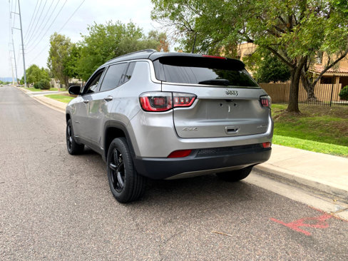 Used 2017 Jeep Compass Limited w/ Navigation Group image 7