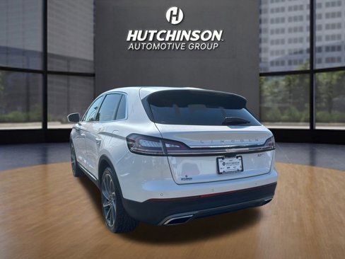 Used 2019 Lincoln Nautilus Reserve image 5