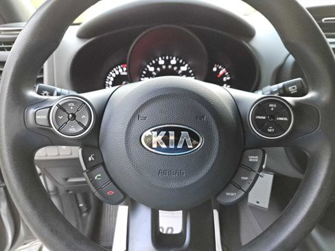Used 2018 Kia Soul ! image 16