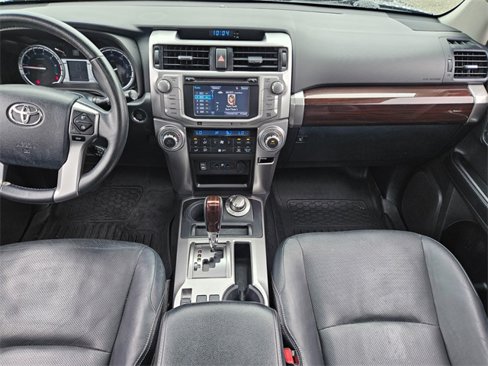 Used 2014 Toyota 4Runner Limited image 9