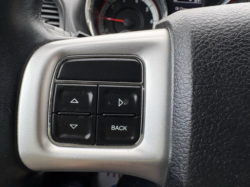 Used 2012 Dodge Grand Caravan SXT image 40