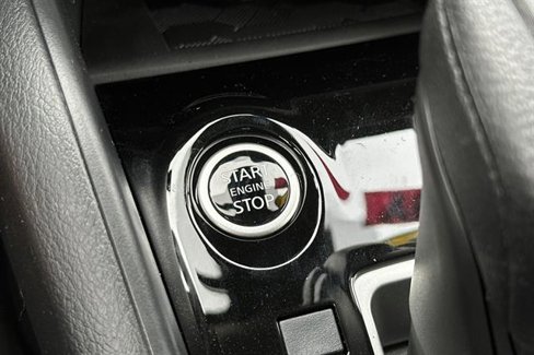 New 2025 Nissan Versa SV w/ Trunk Package image 23