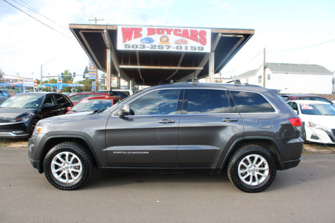 Used 2014 Jeep Grand Cherokee Laredo w/ 18" Wheel & 8.4" Radio Group image 3