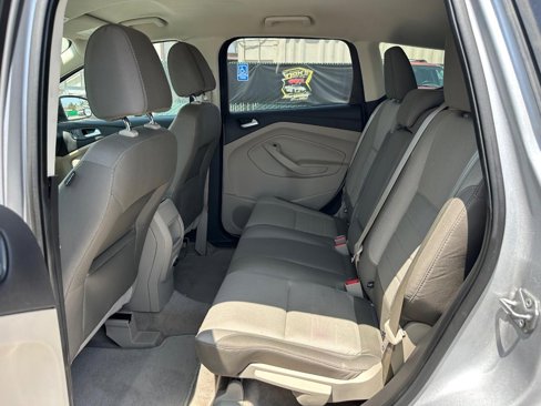 Used 2015 Ford Escape SE image 31