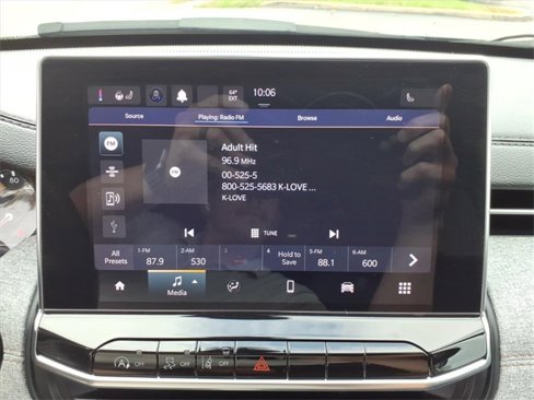 Used 2022 Jeep Compass Latitude image 15
