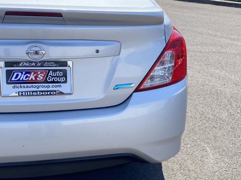 Used 2015 Nissan Versa S Plus image 5
