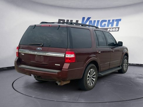 Used 2015 Ford Expedition XLT image 5