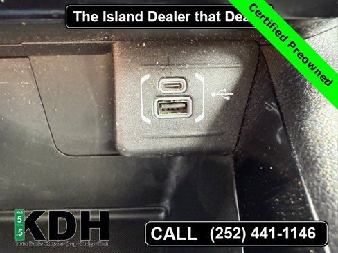 Certified 2024 Jeep Compass Limited w/ Sun and Sound Group image 25