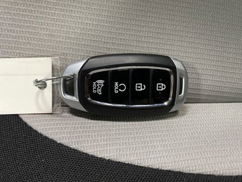 New 2025 Hyundai Venue SEL image 26