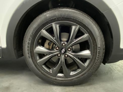 Used 2017 Hyundai Santa Fe Sport w/ 2.0T Ultimate Tech Package 05 image 16