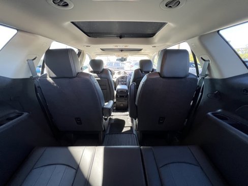 Used 2016 Buick Enclave Premium image 17