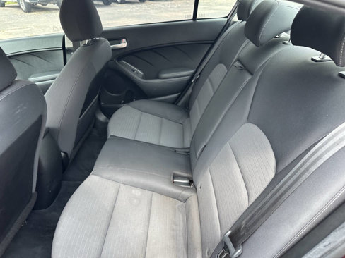 Used 2018 Kia Forte LX w/ LX Popular Package image 12