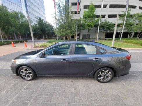 Used 2021 Kia Forte LXS image 6