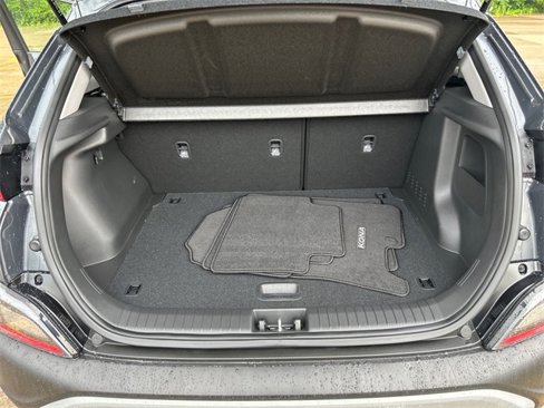 Used 2022 Hyundai Kona SEL image 11