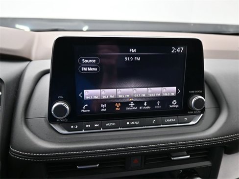 Used 2023 Nissan Rogue SV image 33
