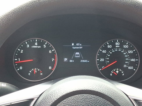 Used 2023 Kia Seltos LX image 19