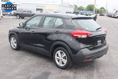 Used 2020 Nissan Kicks S image 18