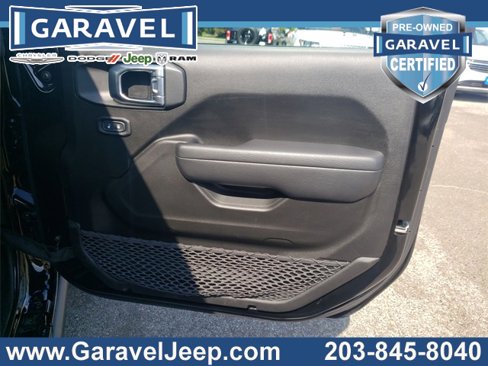 Used 2023 Jeep Wrangler Willys image 36