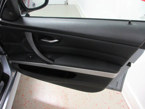 Used 2011 BMW 335i xDrive Sedan image 39