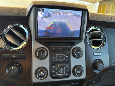 Used 2013 Ford F350 Lariat image 30